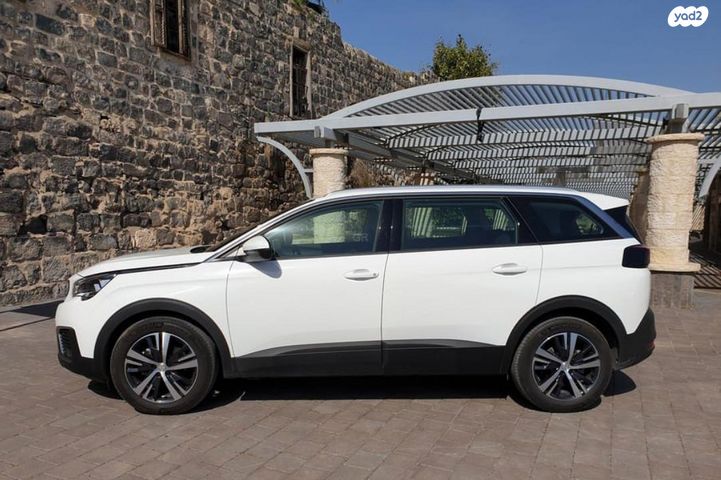 מודעת רכב פיג'ו 5008