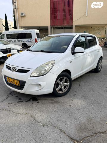 מודעת רכב יונדאי i20