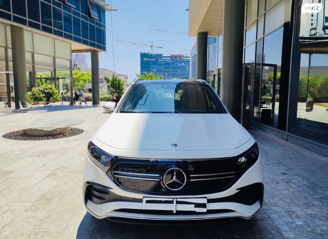 מודעת רכב מרצדס-בנץ EQA