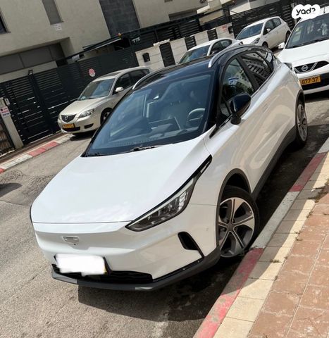 מודעת רכב ג׳ילי Geometry C