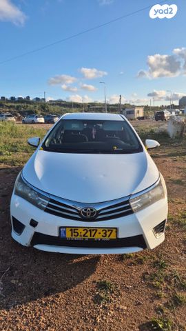מודעת רכב טויוטה קורולה