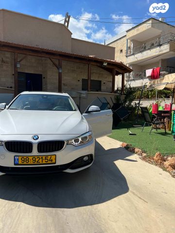 מודעת רכב ב מ וו סדרה 4