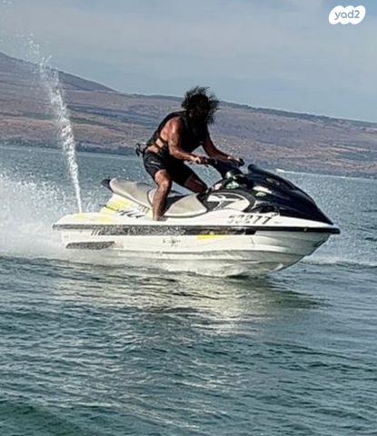 מודעת רכב טויוטה קורולה