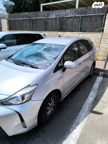 מודעת רכב טויוטה פריוס פלוס