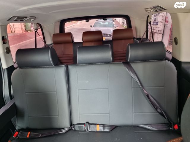 מודעת רכב מרצדס-בנץ ויטו