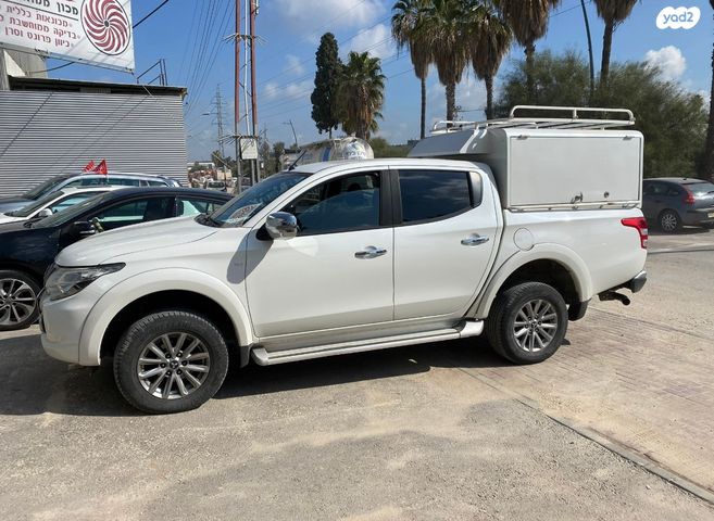 מודעת רכב מיצובישי טרייטון / L200