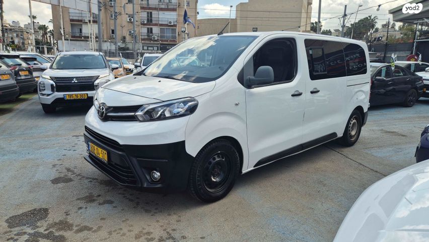 מודעת רכב טויוטה פרואייס