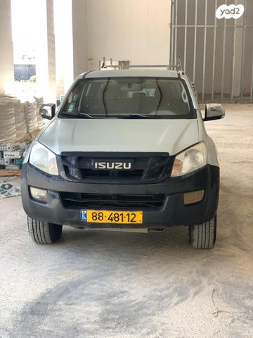 מודעת רכב איסוזו די-מקס