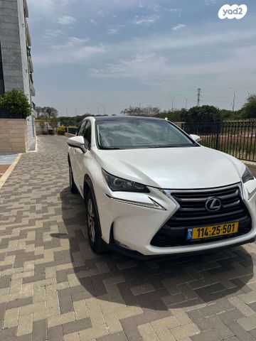 מודעת רכב לקסוס NX