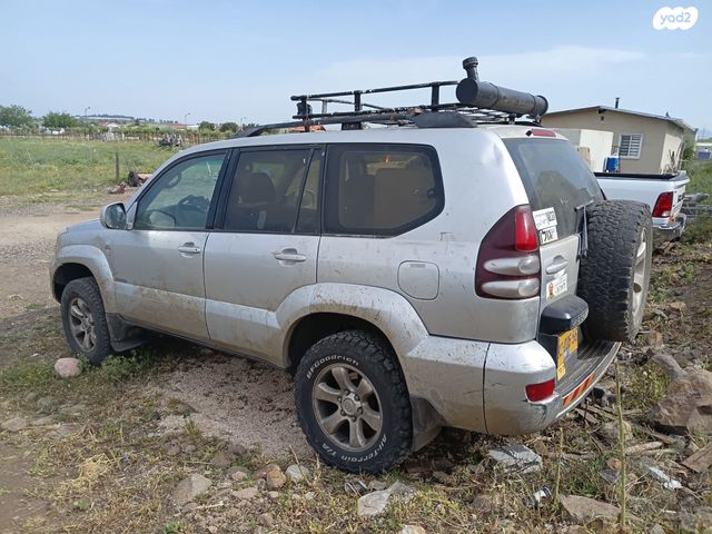 מודעת רכב טויוטה לנד קרוזר