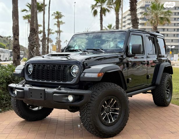 מודעת רכב ג'יפ רנגלר