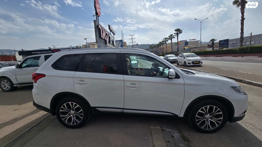 מודעת רכב מיצובישי אאוטלנדר