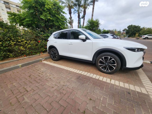 מודעת רכב מאזדה CX-5