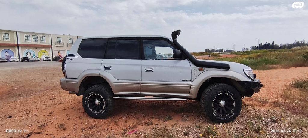 מודעת רכב טויוטה לנד קרוזר