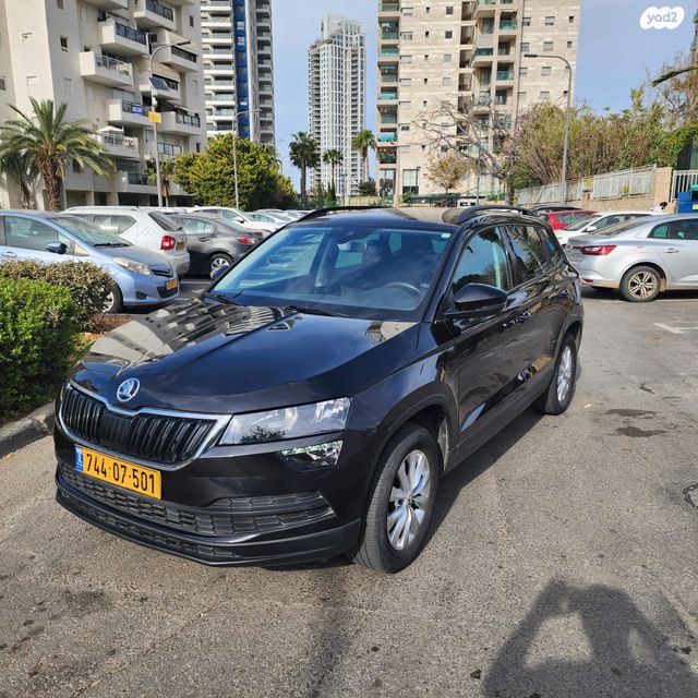 מודעת רכב סקודה קארוק
