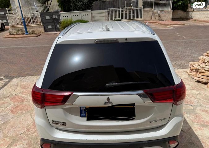מודעת רכב מיצובישי אאוטלנדר