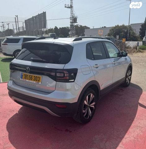 מודעת רכב פולקסווגן T-קרוס