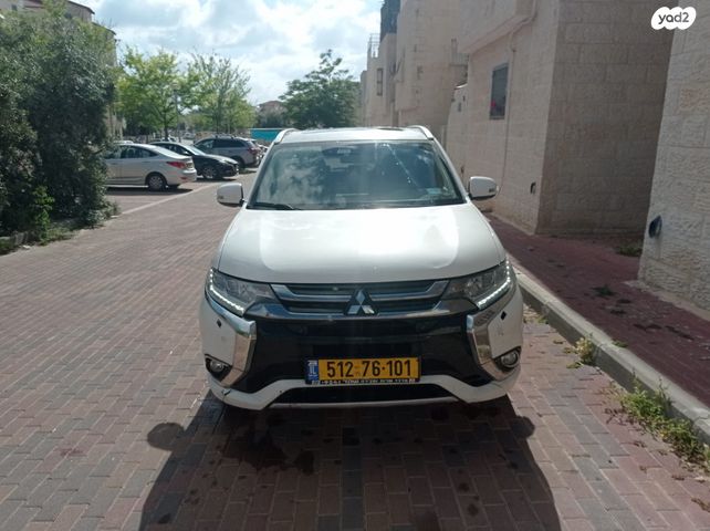 מודעת רכב מיצובישי אאוטלנדר
