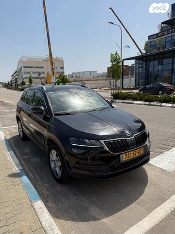 מודעת רכב סקודה קארוק