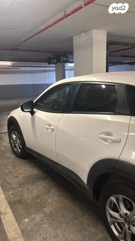 מודעת רכב מאזדה CX-3