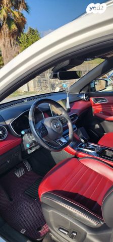 מודעת רכב אם ג'י EHS PHEV