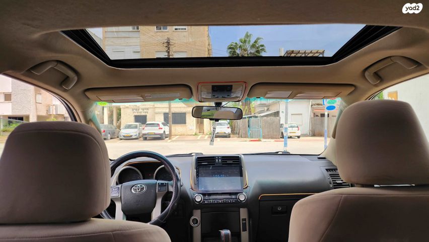 מודעת רכב טויוטה לנד קרוזר 2