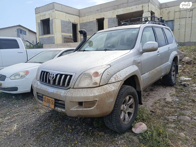 מודעת רכב טויוטה לנד קרוזר