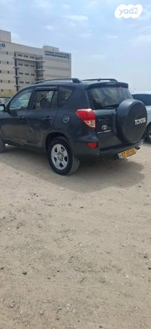 מודעת רכב טויוטה RAV4