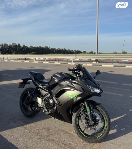 מודעת רכב קאוואסאקי נינג'ה 650