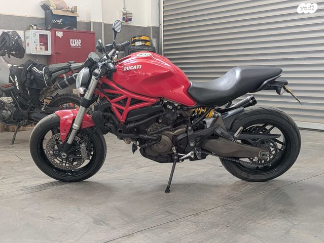 מודעת רכב דוקאטי מונסטר 821