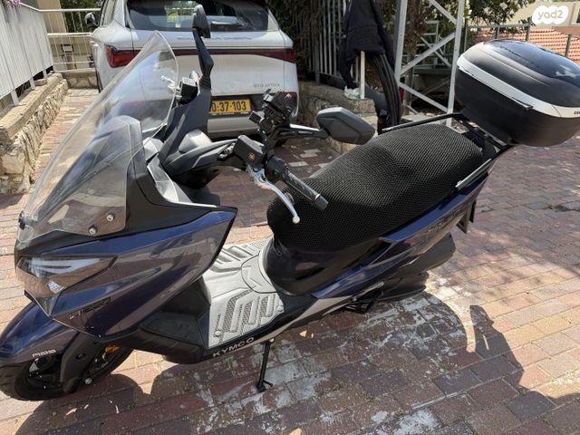 מודעת רכב קימקו איקס-טאון 250I