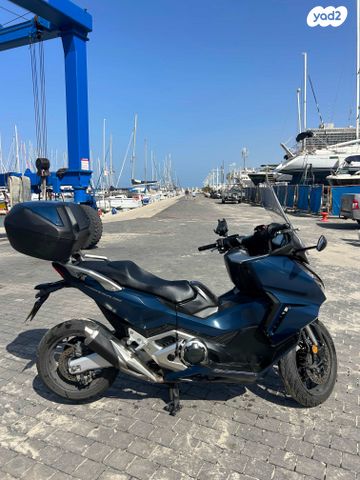 מודעת רכב הונדה פורזה 750