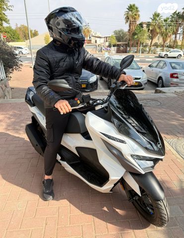 מודעת רכב סאן יאנג ג'ט איקס 125