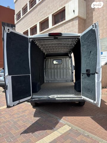 מודעת רכב פיאט