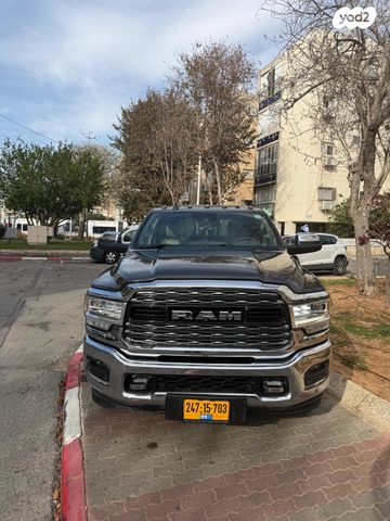 מודעת רכב דודג'