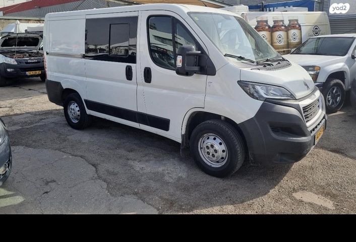 מודעת רכב פיג'ו