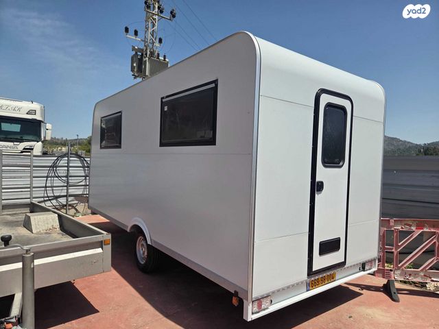 מודעת רכב נגרר (קראוון נגרר)