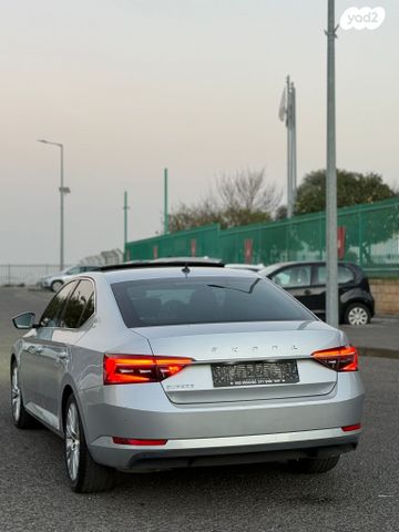 מודעת רכב סקודה סופרב