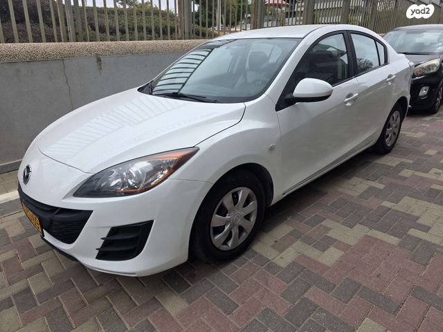 מודעת רכב מאזדה 3