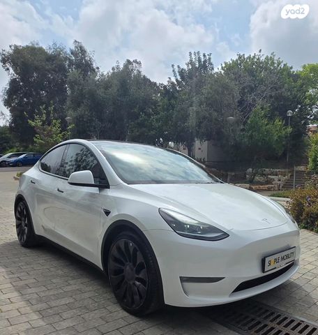 מודעת רכב טסלה מודל Y 1