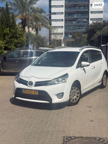 מודעת רכב טויוטה ורסו