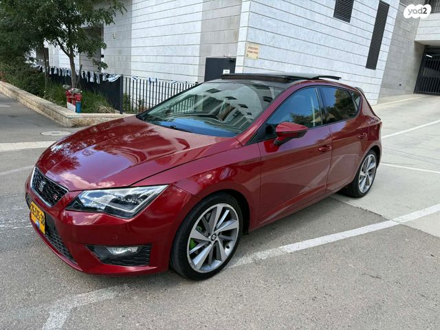 מודעת רכב סיאט לאון