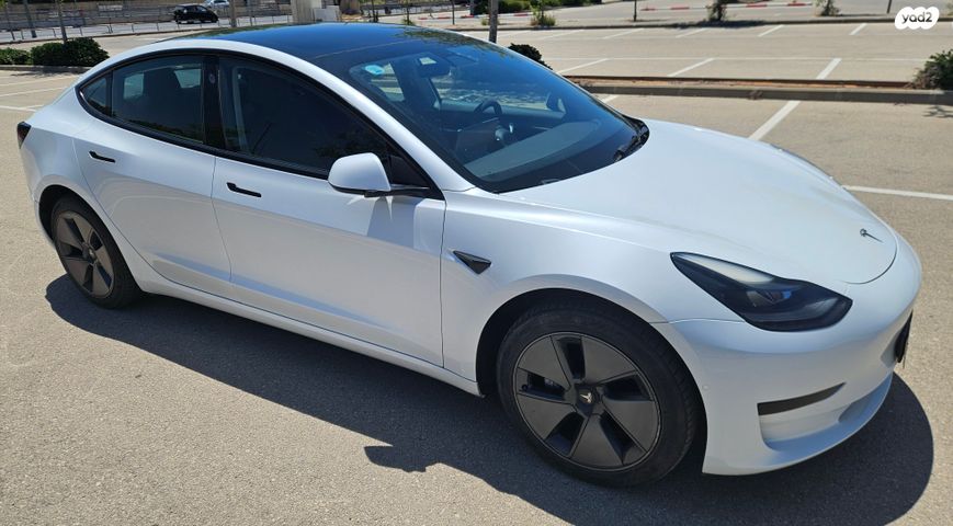 מודעת רכב טסלה מודל 3 2