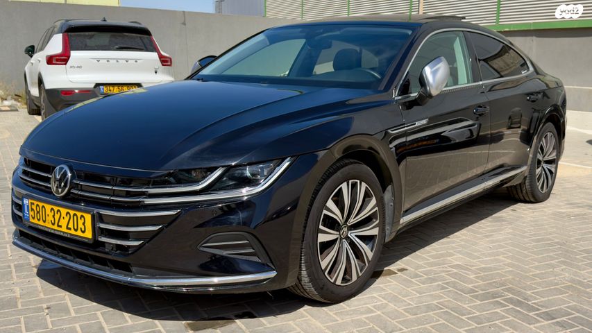 מודעת רכב פולקסווגן ארטאון 1