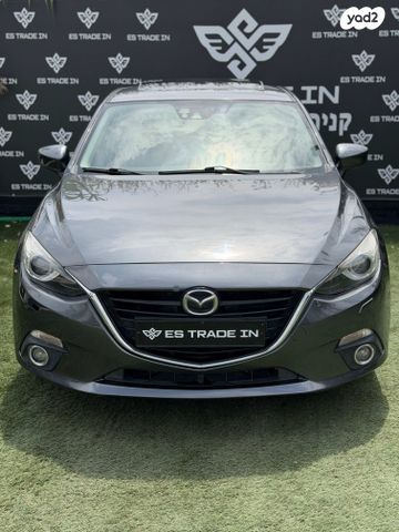 מודעת רכב מאזדה 3