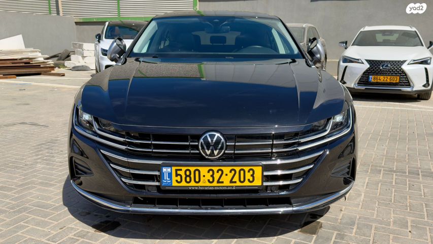 מודעת רכב פולקסווגן ארטאון