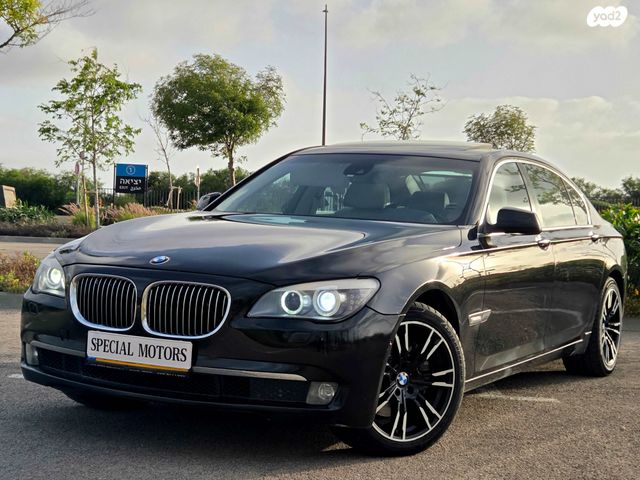 מודעת רכב ב מ וו סדרה 7