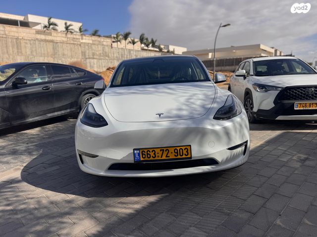 מודעת רכב טסלה מודל Y