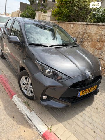 מודעת רכב טויוטה יאריס