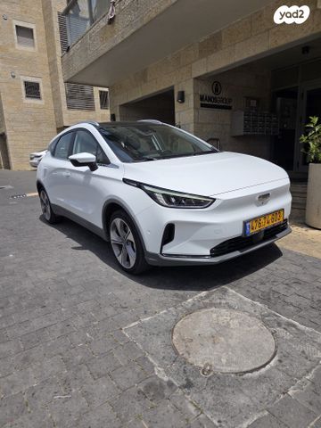 מודעת רכב ג׳ילי Geometry C